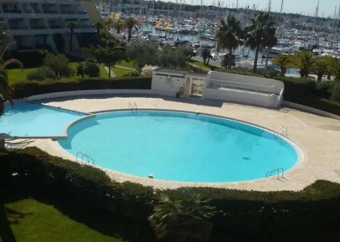 3 Pieces Pour 4 Avec Terrasse Vue Port - Fr-1-731-145 Lägenhet